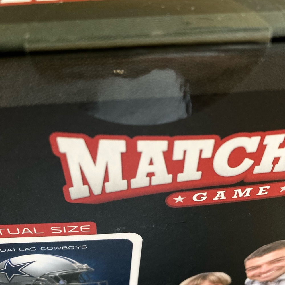NEW NFL Matching Card Game - Picture 4 of 6